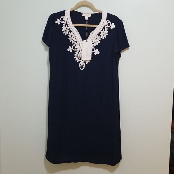 Magnolia Grace modest dress, navy blue with white applique.  NWT! Size M. - Picture 1 of 4